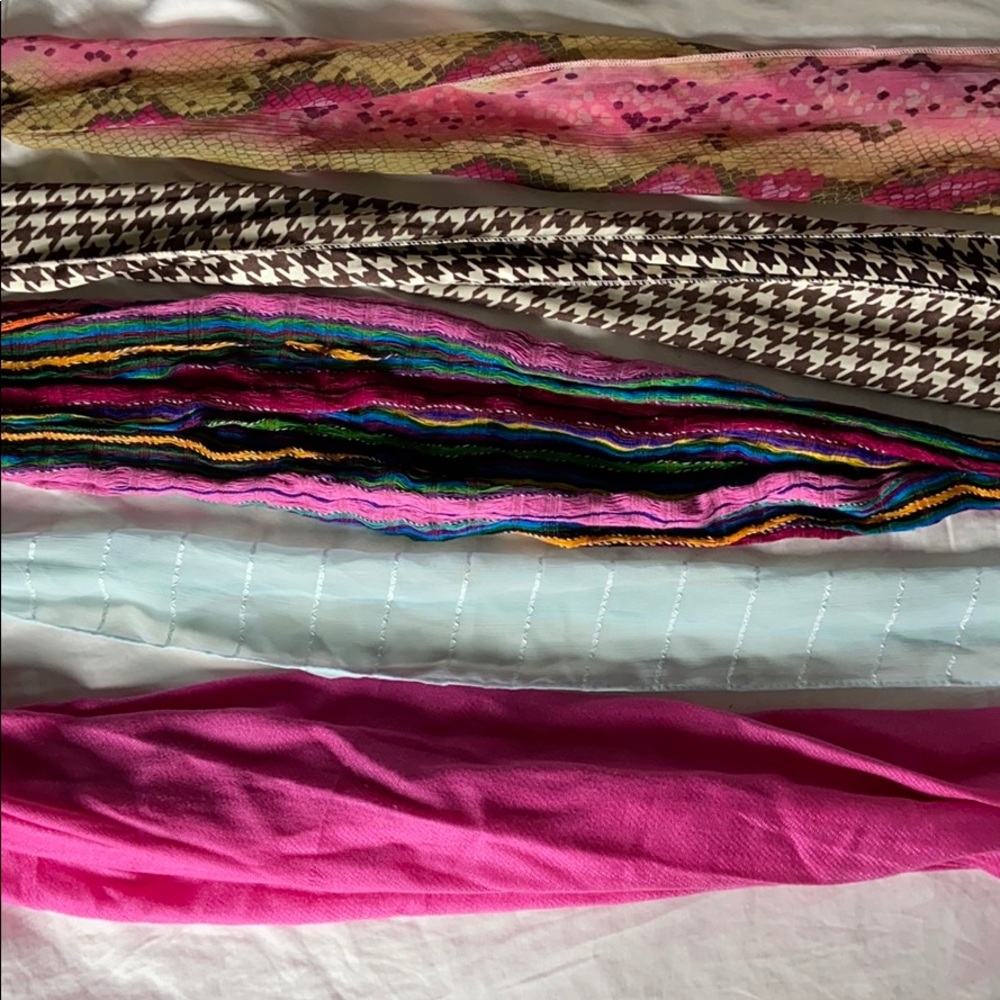 Bundle of 5 scarves